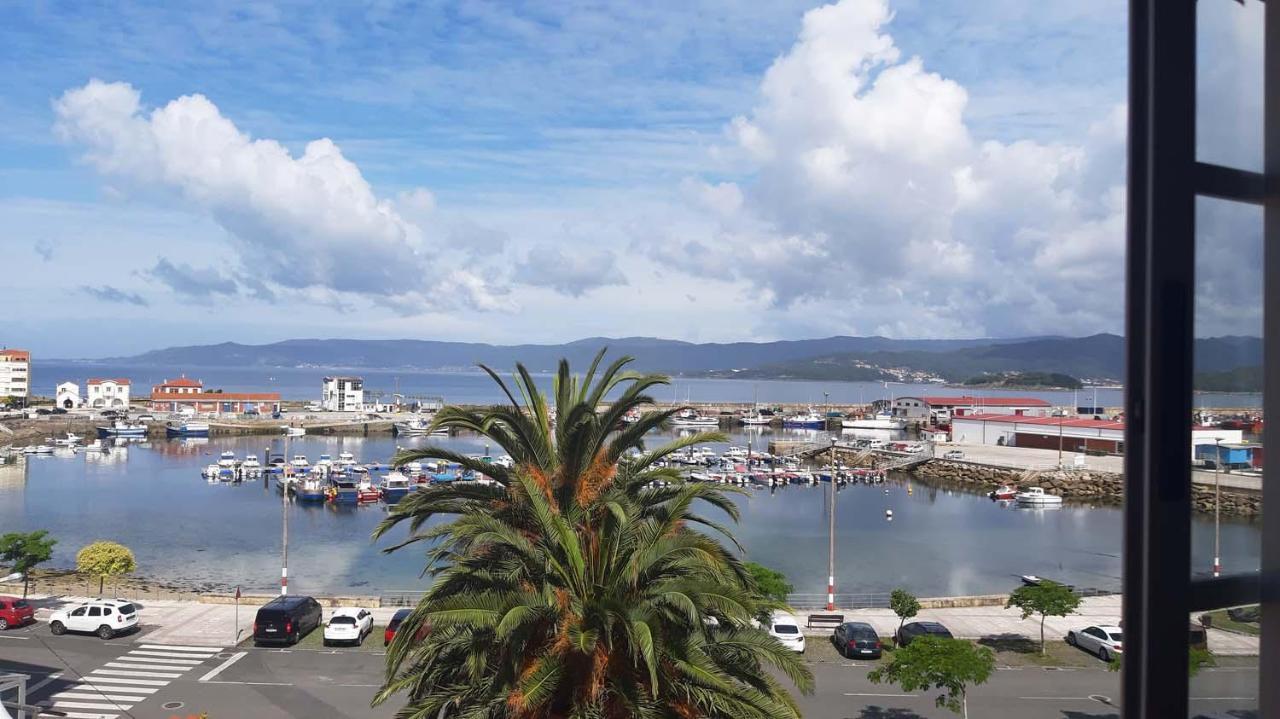 Vistas A La Ria De Muros Noia En